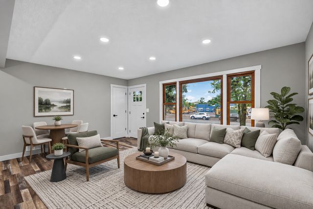 1316 7th Avenue, Anoka, MN 55330