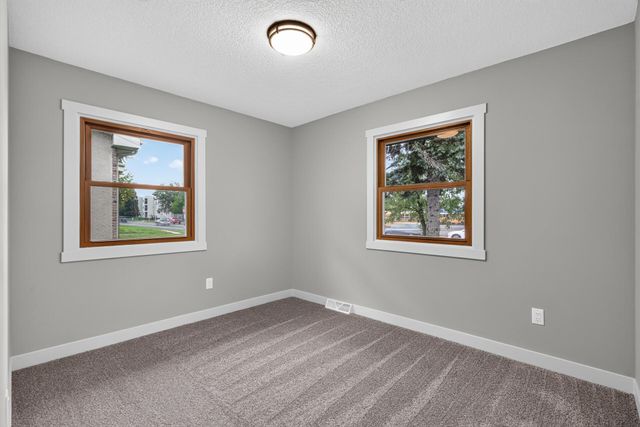 1316 7th Avenue, Anoka, MN 55330