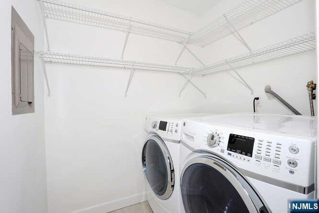 17 Colonial Village Drive, Hillsdale, NJ 07642