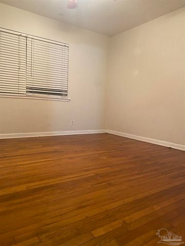 1240 E Jordan St, Pensacola, FL 32501