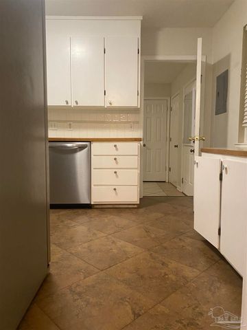 1240 E Jordan St, Pensacola, FL 32501