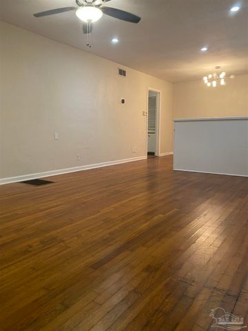 1240 E Jordan St, Pensacola, FL 32501