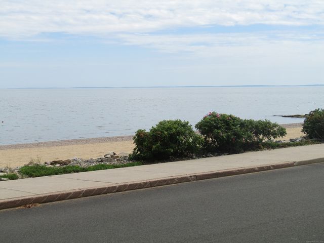 48 Beach Avenue, Milford, CT 06460