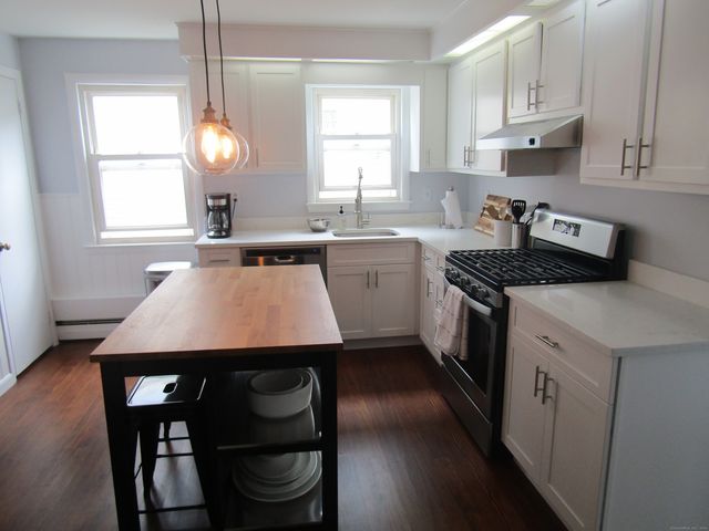 48 Beach Avenue, Milford, CT 06460