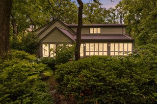 5844 Deer Trail Circle, Woodbury, MN 55129