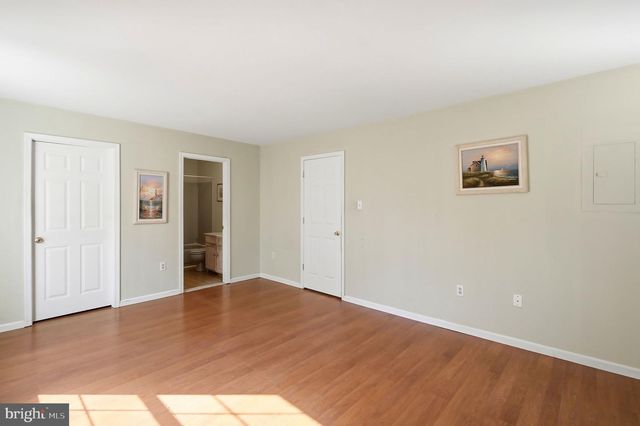 526 E REVERE WAY, Absecon, NJ 08205