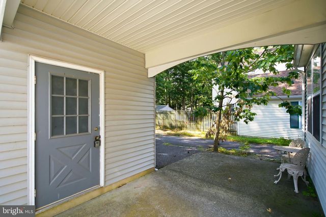 526 E REVERE WAY, Absecon, NJ 08205