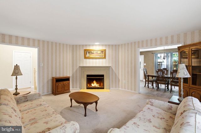 526 E REVERE WAY, Absecon, NJ 08205