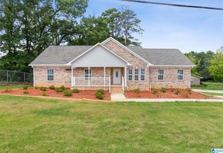 702 SOUTHGATE LANE, Bessemer, AL 35022