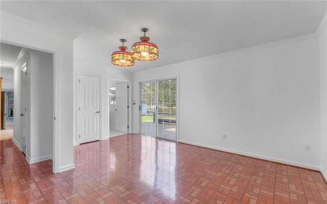 526 Elizabeth Lake DR, Hampton, VA 23669