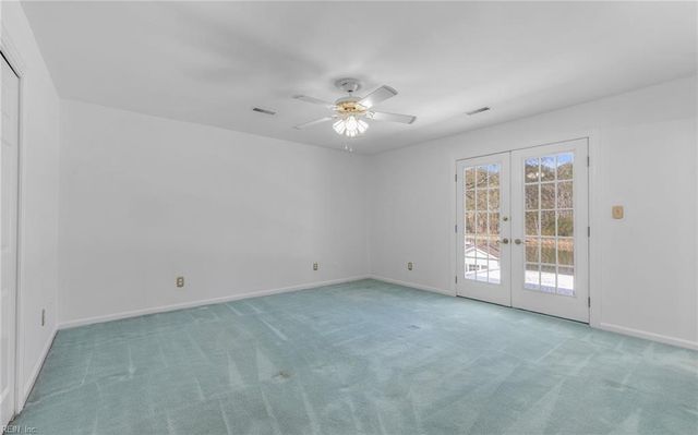 526 Elizabeth Lake DR, Hampton, VA 23669