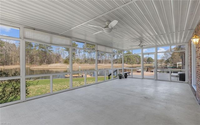 526 Elizabeth Lake DR, Hampton, VA 23669