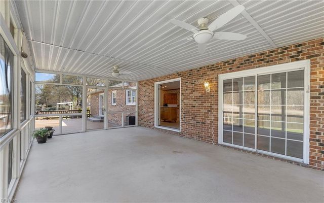 526 Elizabeth Lake DR, Hampton, VA 23669