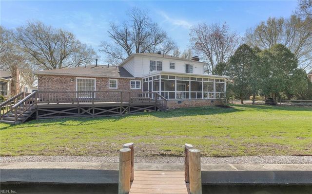 526 Elizabeth Lake DR, Hampton, VA 23669