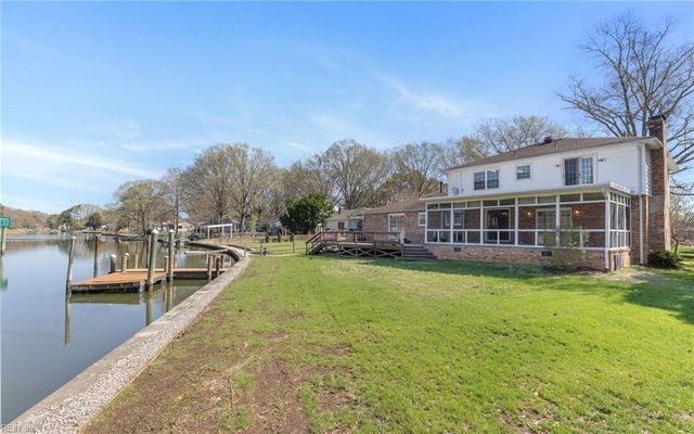 526 Elizabeth Lake DR, Hampton, VA 23669