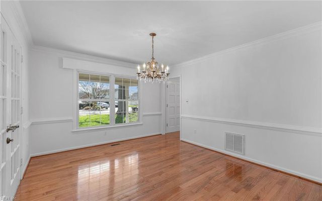 526 Elizabeth Lake DR, Hampton, VA 23669