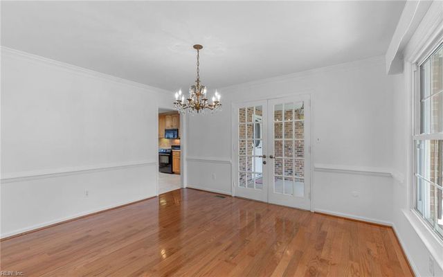 526 Elizabeth Lake DR, Hampton, VA 23669