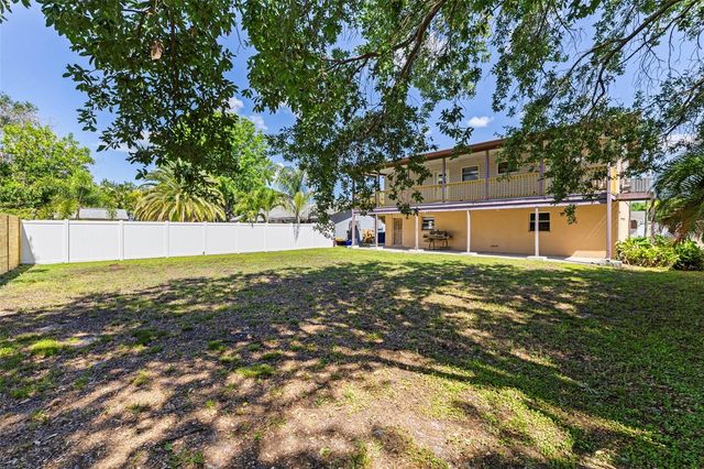 334 CROSSWINDS DRIVE, Palm Harbor, FL 34683