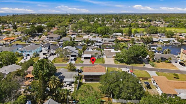 334 CROSSWINDS DRIVE, Palm Harbor, FL 34683