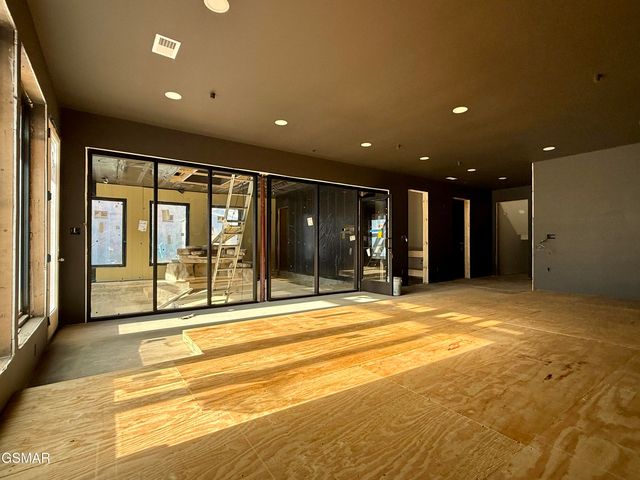 130 Mills Park Road, Gatlinburg, TN 37738