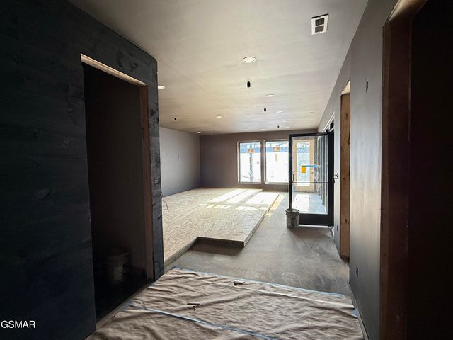 130 Mills Park Road, Gatlinburg, TN 37738