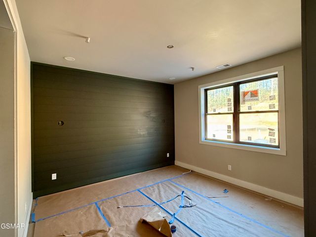 130 Mills Park Road, Gatlinburg, TN 37738