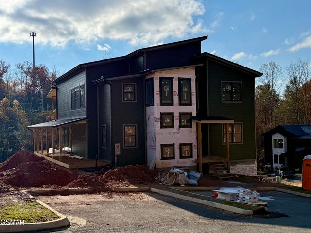 130 Mills Park Road, Gatlinburg, TN 37738