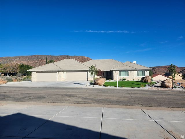 230 BOULDER WAY, Leeds, UT 84746