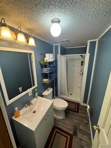 2116 County Road 607, Poplar Bluff, MO 63901