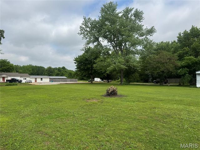 2116 County Road 607, Poplar Bluff, MO 63901