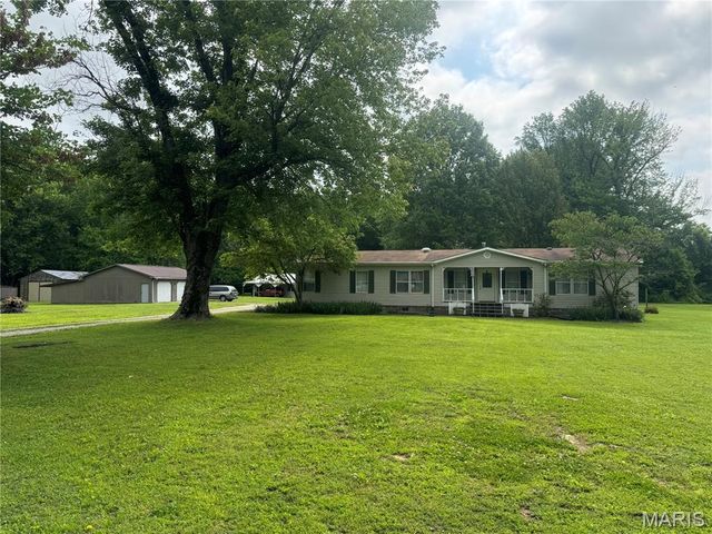 2116 County Road 607, Poplar Bluff, MO 63901