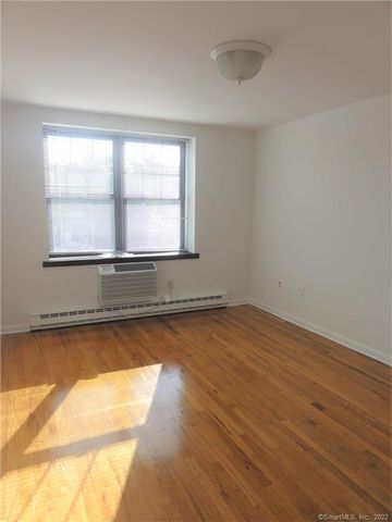 500 Newfield Avenue 1F, Stamford, CT 06905