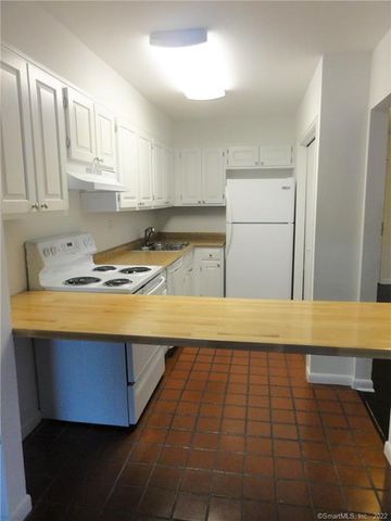 500 Newfield Avenue 1F, Stamford, CT 06905