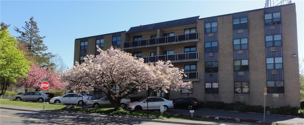 500 Newfield Avenue 1F, Stamford, CT 06905