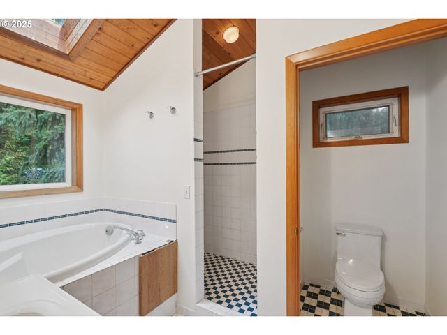 25180 S DIANNE Dr, Beavercreek, OR 97004