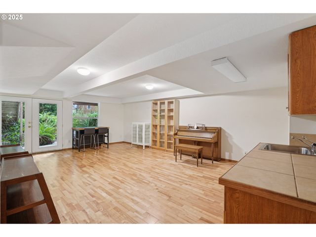 25180 S DIANNE Dr, Beavercreek, OR 97004