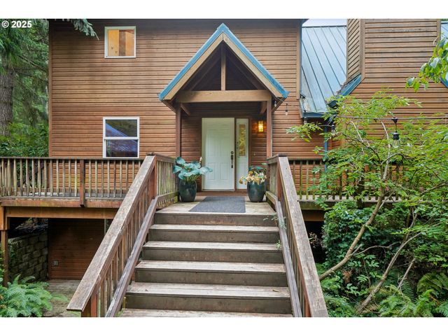 25180 S DIANNE Dr, Beavercreek, OR 97004