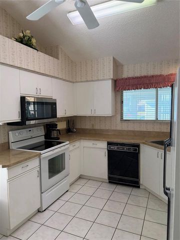 1260 GRANADA COURT, Lady Lake, FL 32159