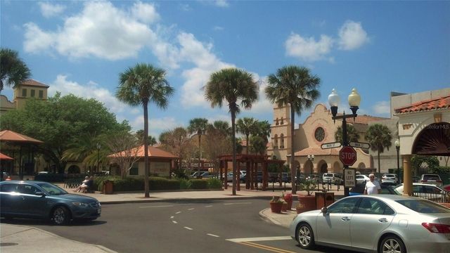 1260 GRANADA COURT, Lady Lake, FL 32159