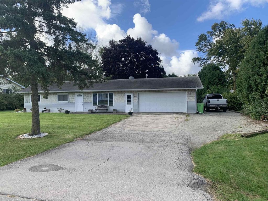 W405 MARGARET COURT, Sherwood, WI 54169