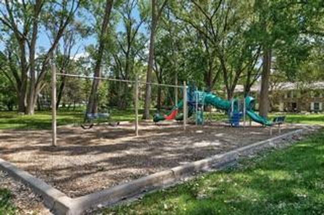 4442 Cedar Lake Road S 7, Saint Louis Park, MN 55416
