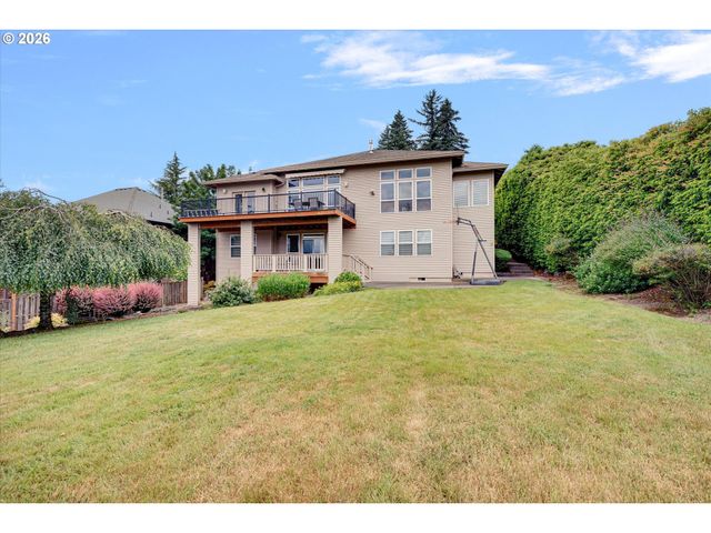 10520 Se ISAAC Dr, Happy Valley, OR 97086