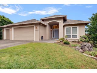 10520 Se ISAAC Dr, Happy Valley, OR 97086