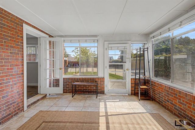 928 S Harrison Street, Denver, CO 80209