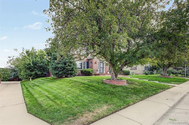 928 S Harrison Street, Denver, CO 80209