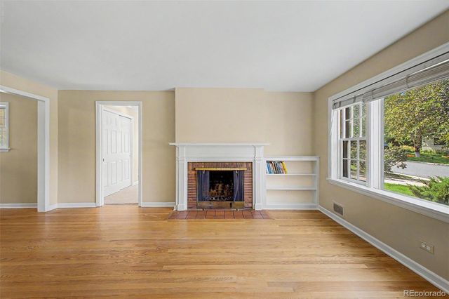 928 S Harrison Street, Denver, CO 80209