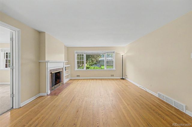 928 S Harrison Street, Denver, CO 80209