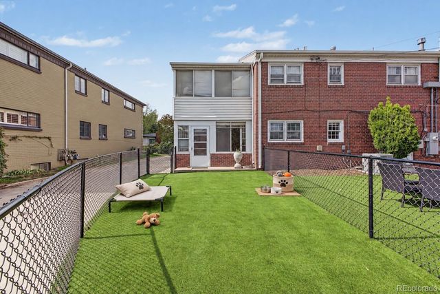 928 S Harrison Street, Denver, CO 80209
