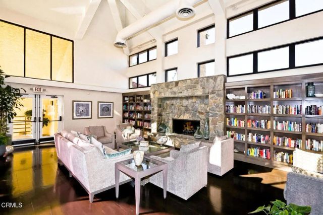 2167 Martinique Lane, Oxnard, CA 93035
