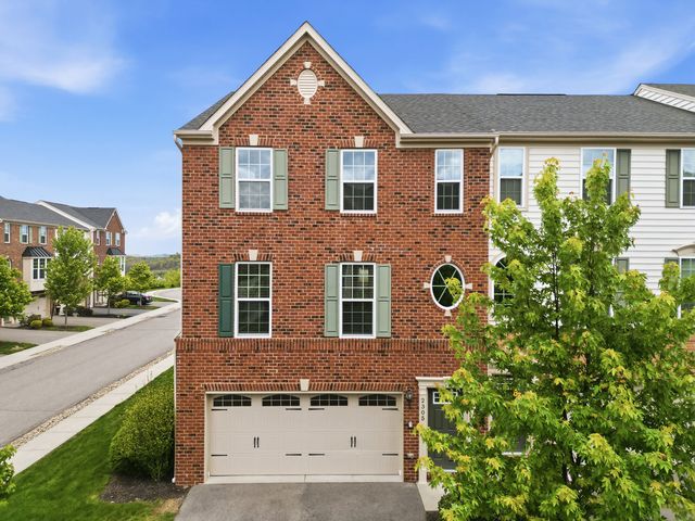 2305 Pointe View Drive, Adams Twp, PA 16046